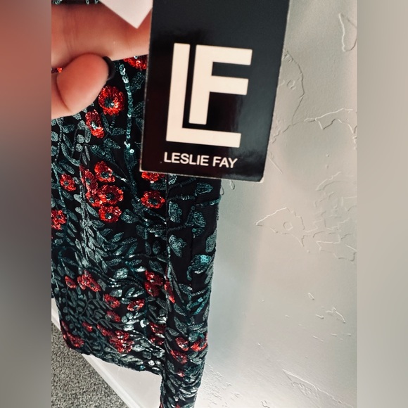 Leslie Fay Sequin Dress Floral Black Red Roses Sleeveless SZ 16 NWT - Picture 12 of 16
